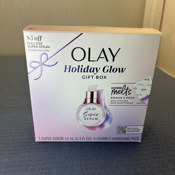 Olay Holiday Glow Kit Super Serum + Vitamin C Cleansing Melts Skincare Gift Set - Picture 1 of 5